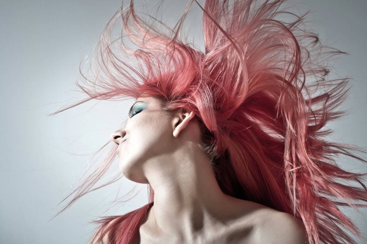 Close-up of satin-lined hair cap enhancing hair smoothing balm absorption